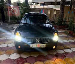 نيسان ماكسيما